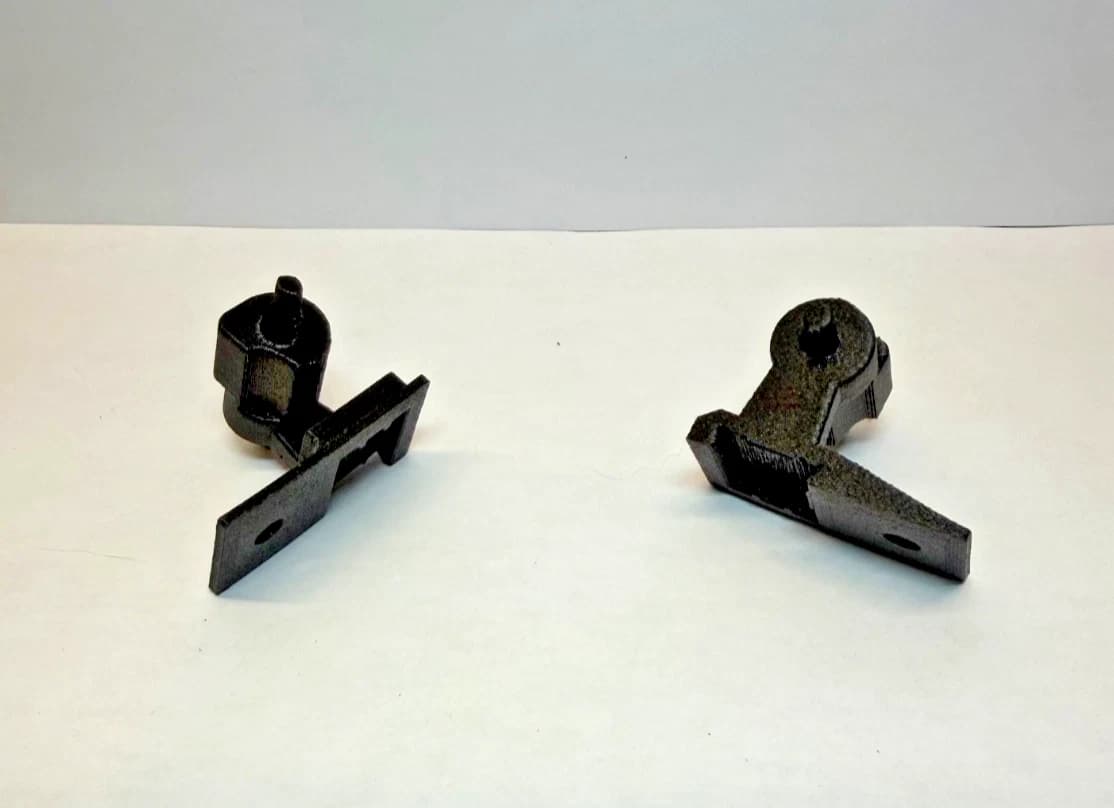 Rear view of the NRP-FH-005 reinforced hinge pair